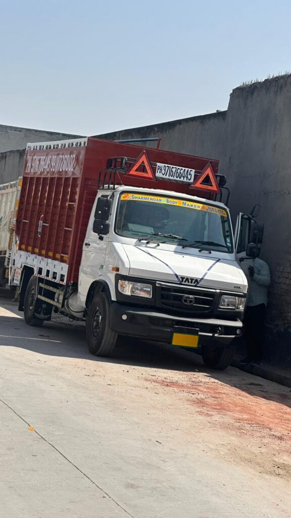 Truck booking service